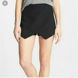 Sophie Rue Asymmetrical Black Wrap Skort (Size:L)